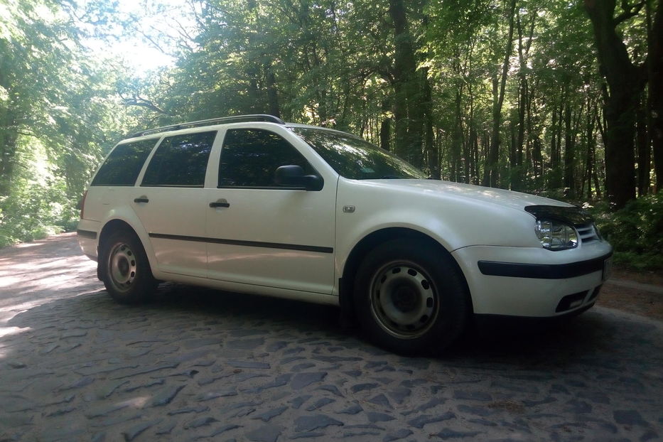 Продам Volkswagen Golf  VI 2000 года в Ровно