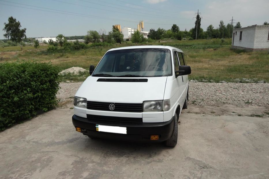 Продам Volkswagen T4 (Transporter) пасс. 1993 года в Харькове