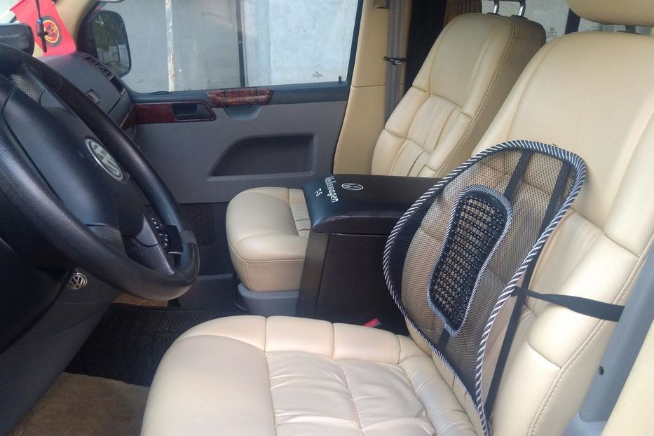 Продам Volkswagen T5 (Transporter) пасс. 2004 года в Черновцах