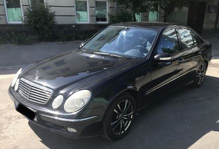 Продам Mercedes-Benz E-Class 2002 года в Киеве