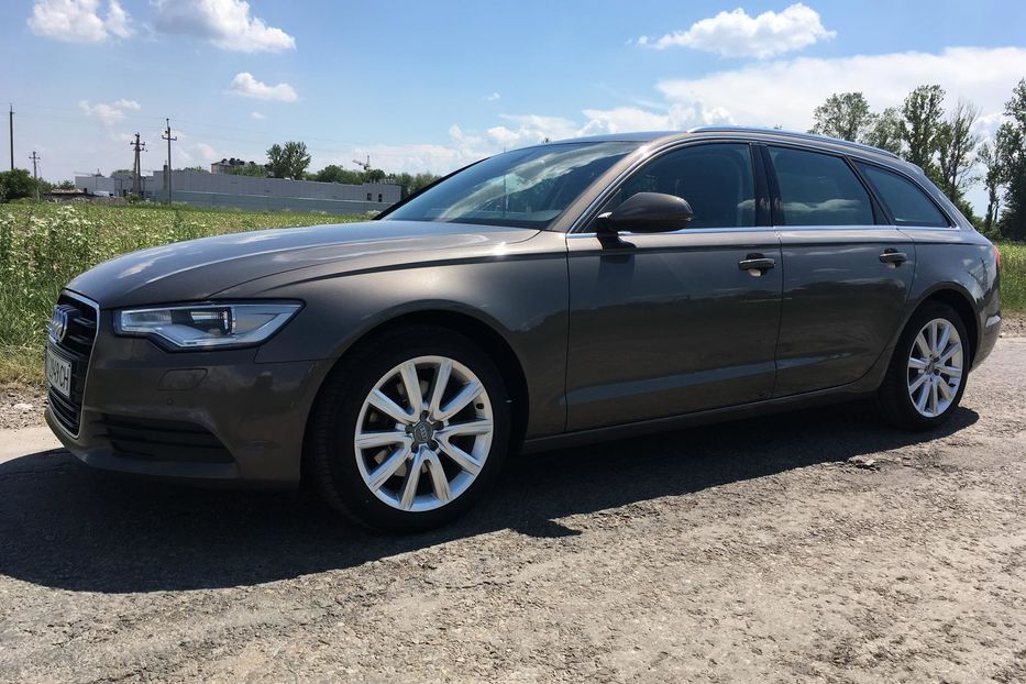 Продам Audi A6 Avant 2013 года в Ивано-Франковске