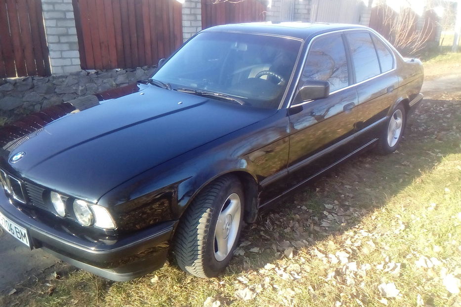 Продам BMW 520 1990 года в г. Светловодск, Кировоградская область