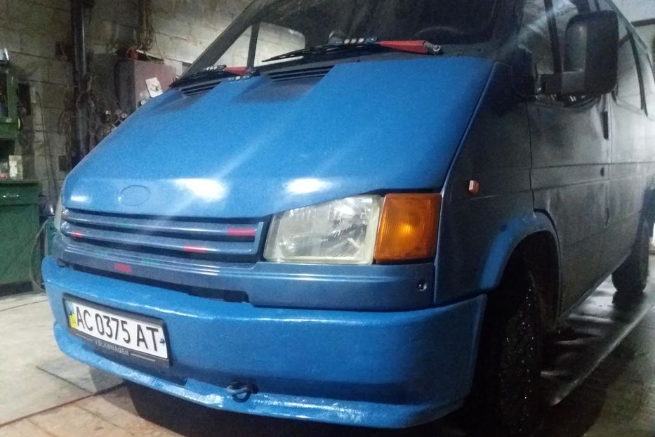 Продам Ford Transit пасс. 1990 года в г. Рожище, Волынская область