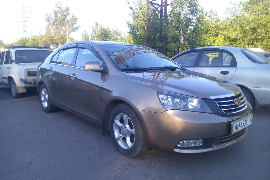 Продам Geely Emgrand 7 полная комплектация на 2014 г 2014 года в г. Мариуполь, Донецкая область