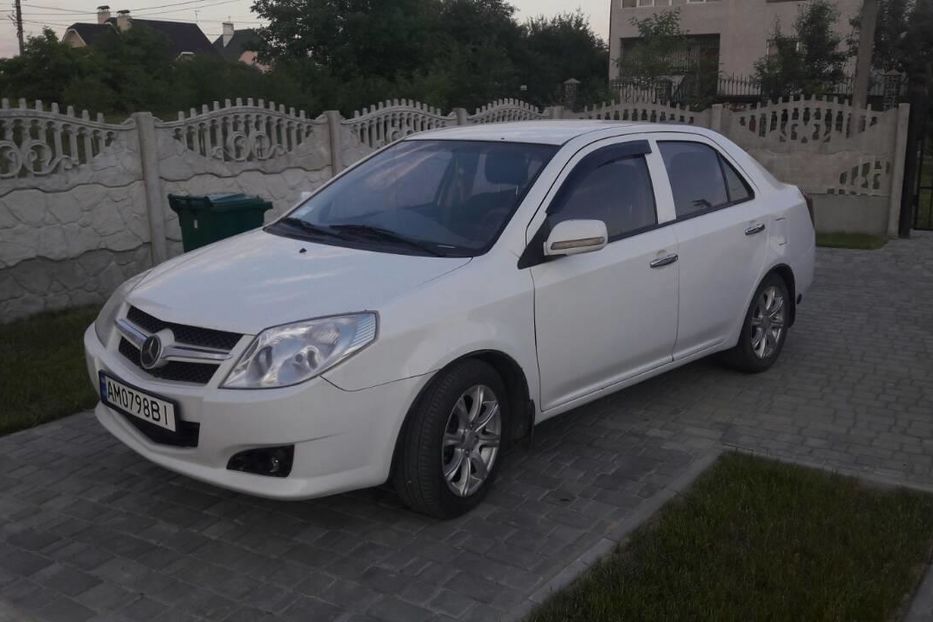 Продам Geely MK 2008 года в Луцке