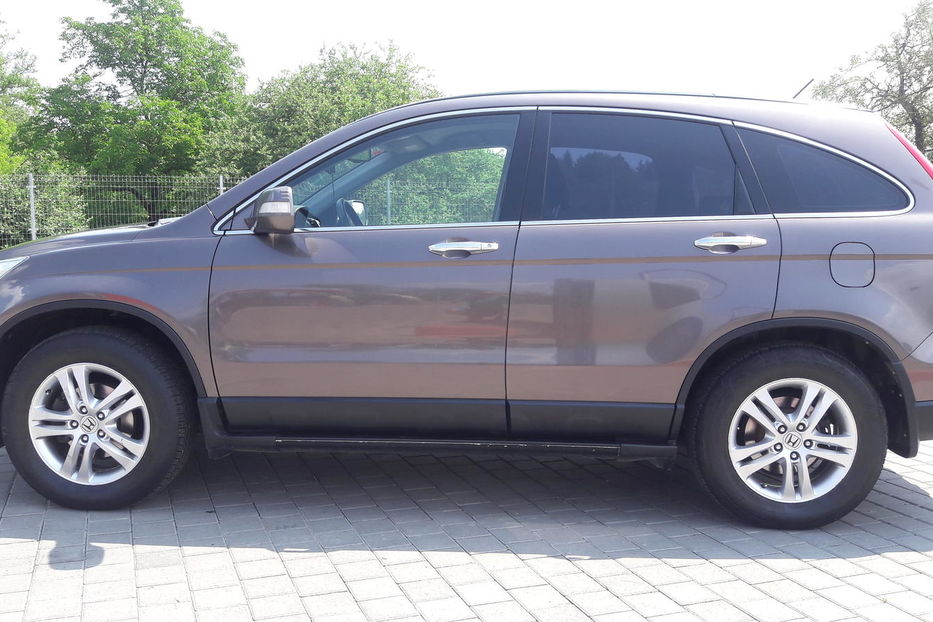 Продам Honda CR-V 2011 года в Львове