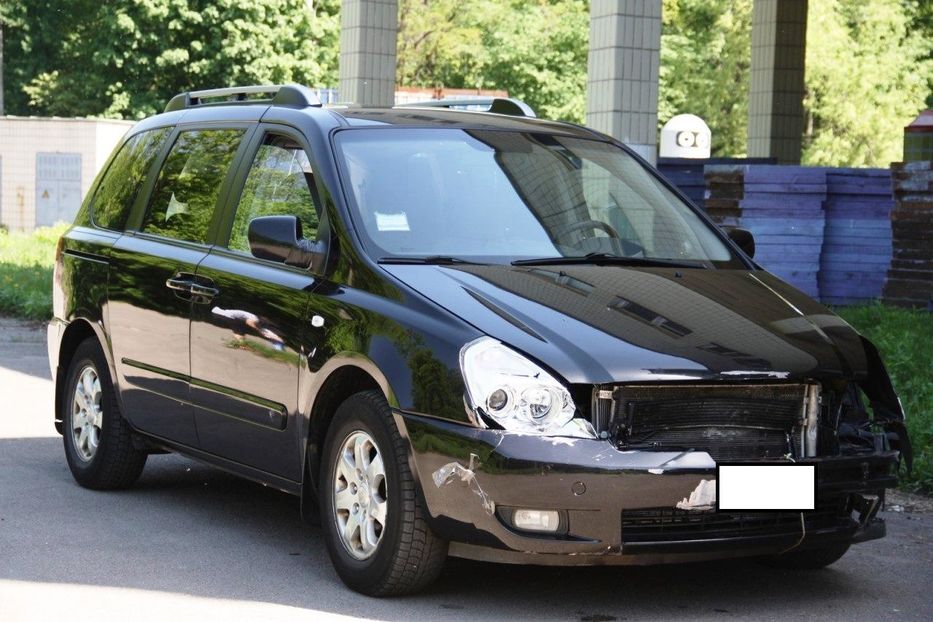 Продам Kia Carnival 2007 года в Киеве