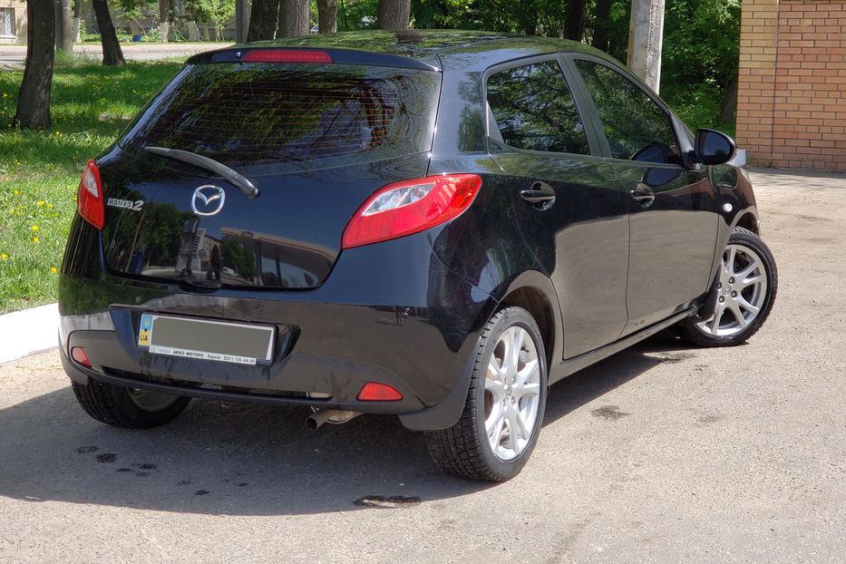 Продам Mazda 2 1.5 MZR 2009 года в Харькове