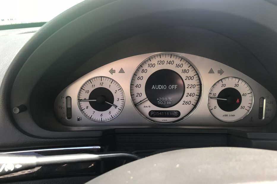 Продам Mercedes-Benz E-Class 2002 года в Киеве