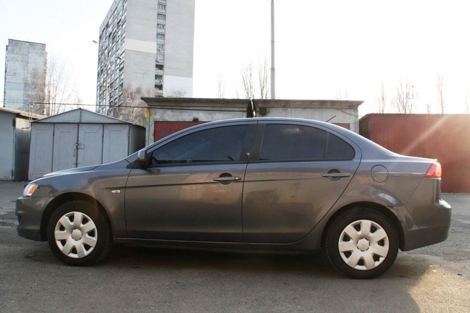 Продам Mitsubishi Lancer 2008 года в Киеве