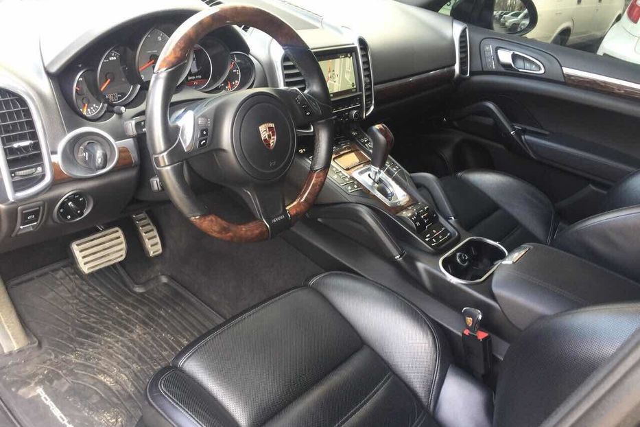 Продам Porsche Cayenne S 2012 года в Харькове