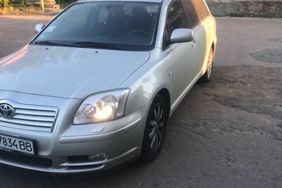 Продам Toyota Avensis 2004 года в Чернигове