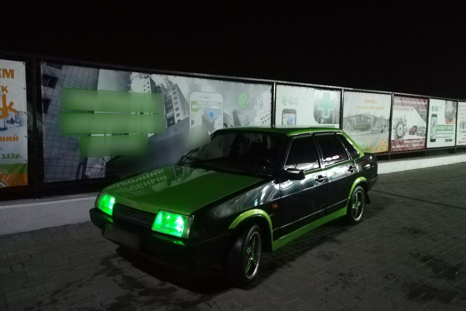 Продам ВАЗ 21099 1997 года в Днепре