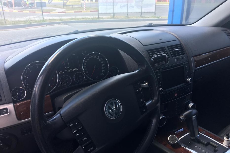 Продам Volkswagen Touareg 2003 года в Киеве