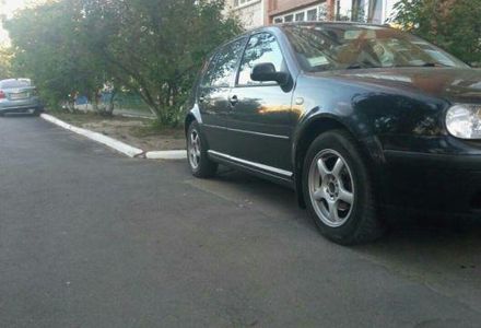 Продам Volkswagen Golf IV 1999 года в Киеве