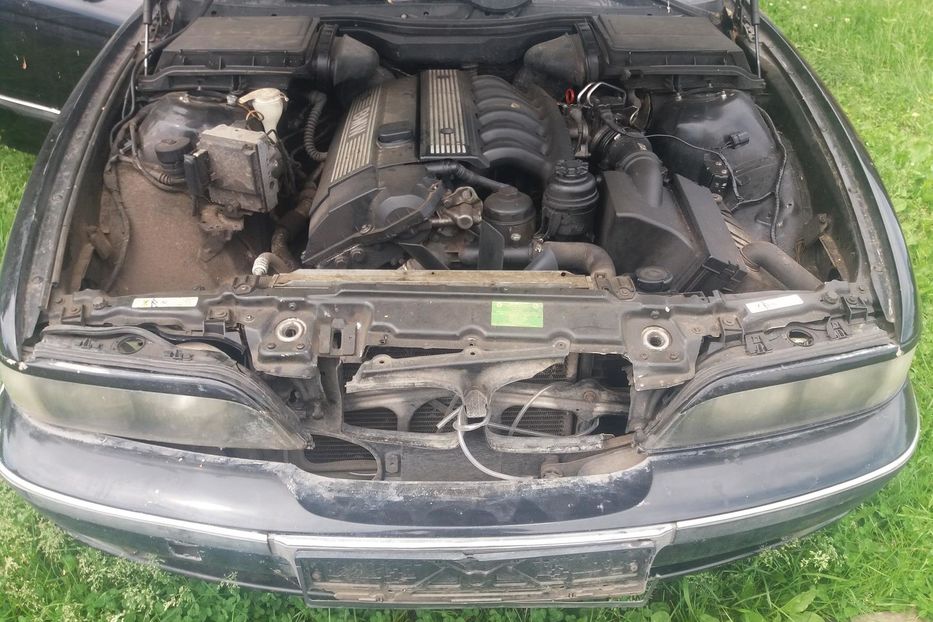 Продам BMW 520 1998 года в Ровно