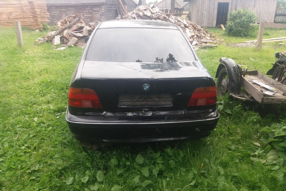 Продам BMW 520 1998 года в Ровно