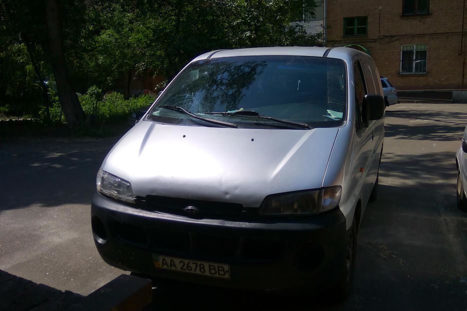 Продам Hyundai H 200 груз. Фургон 2000 года в Киеве