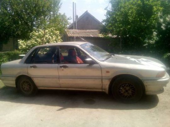 Продам Mitsubishi Galant 1988 года в Одессе