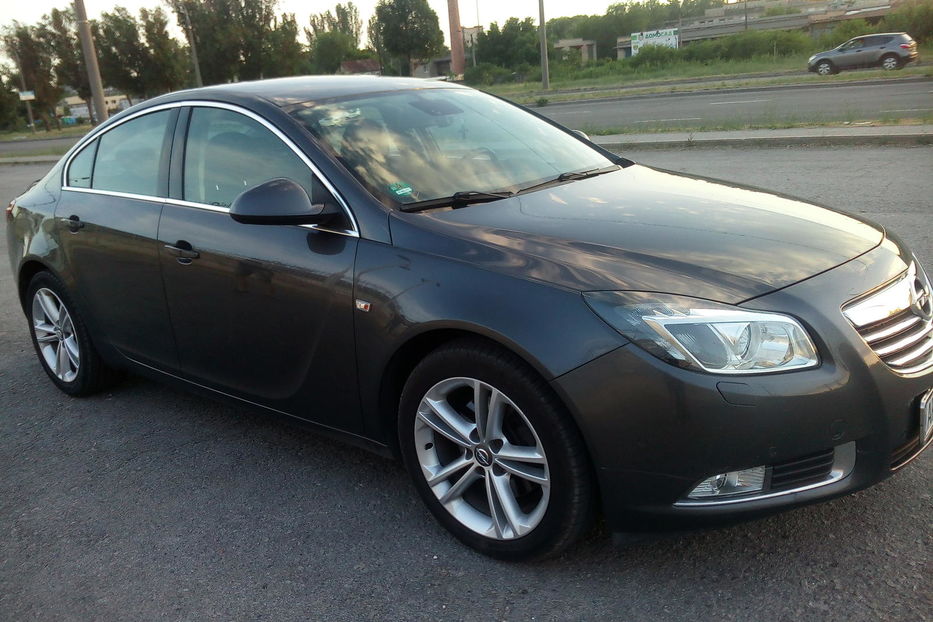Продам Opel Insignia 2011 года в Запорожье