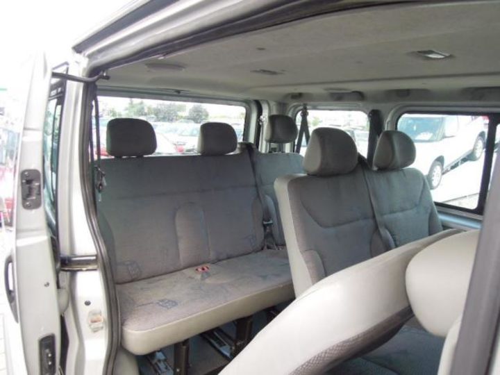 Продам Renault Trafic пасс. 1.9dci 2003 года в Львове