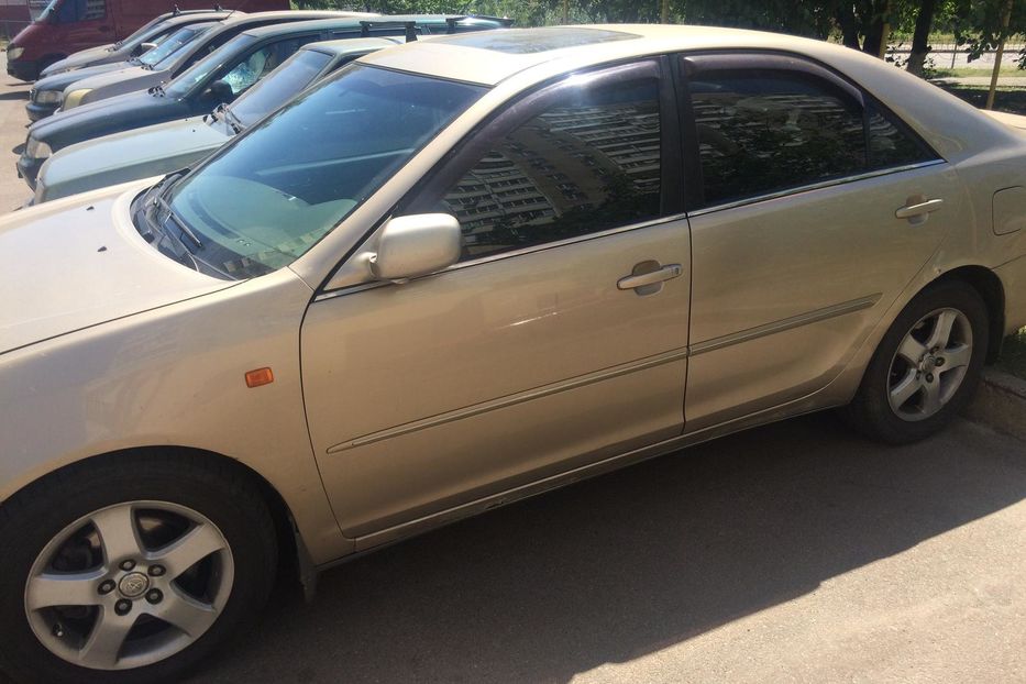 Продам Toyota Camry 2003 года в Киеве