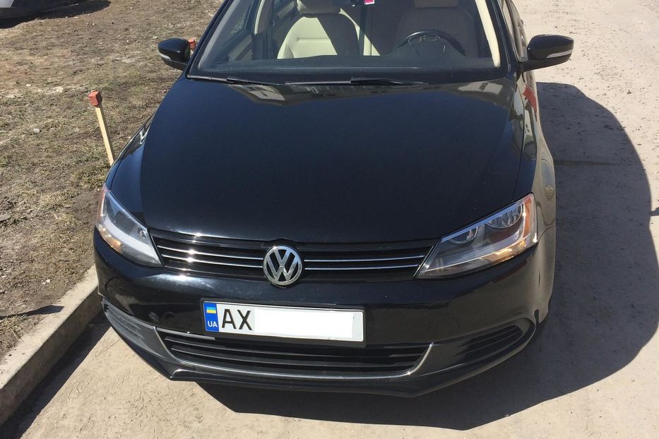 Продам Volkswagen Jetta SE 2012 года в Харькове