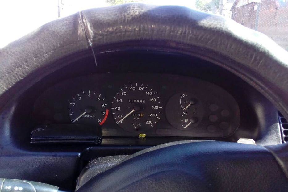 Продам Mazda 323 1994 года в Одессе