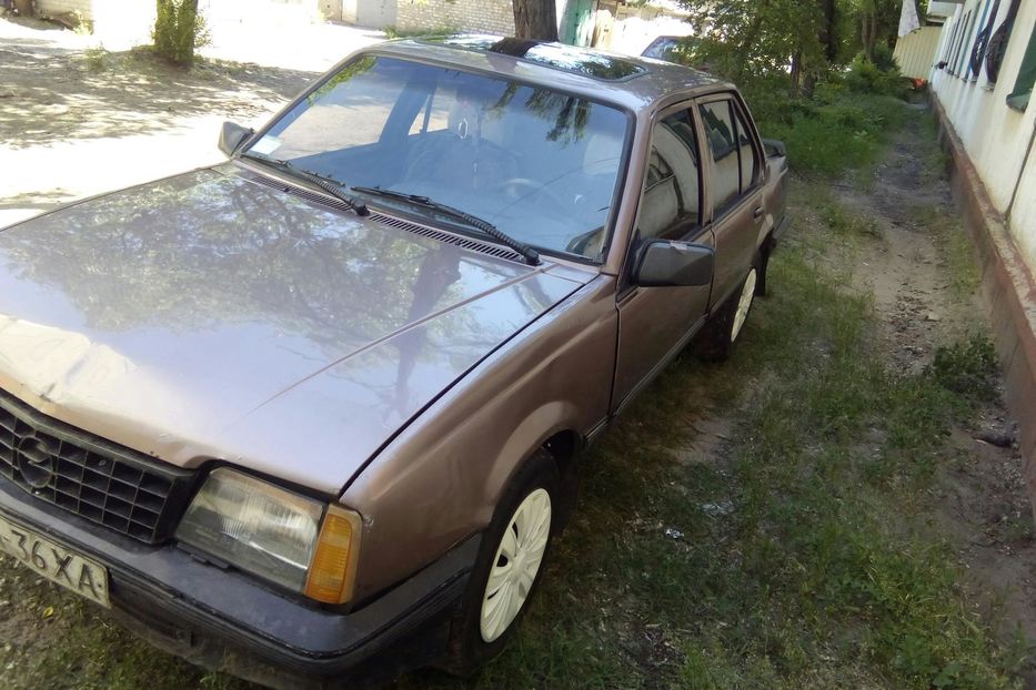 Продам Opel Ascona 1987 года в г. Северодонецк, Луганская область