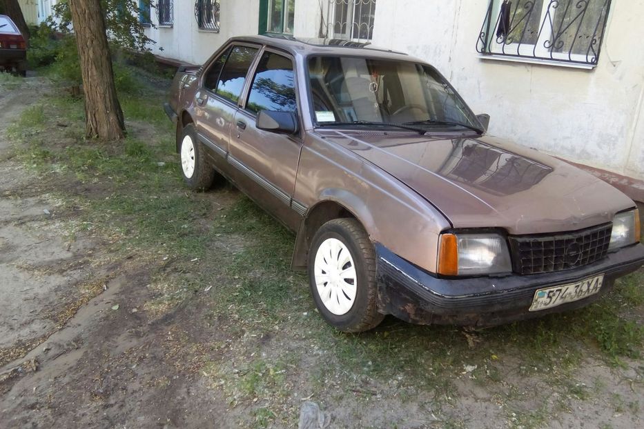 Opel Ascona 1987