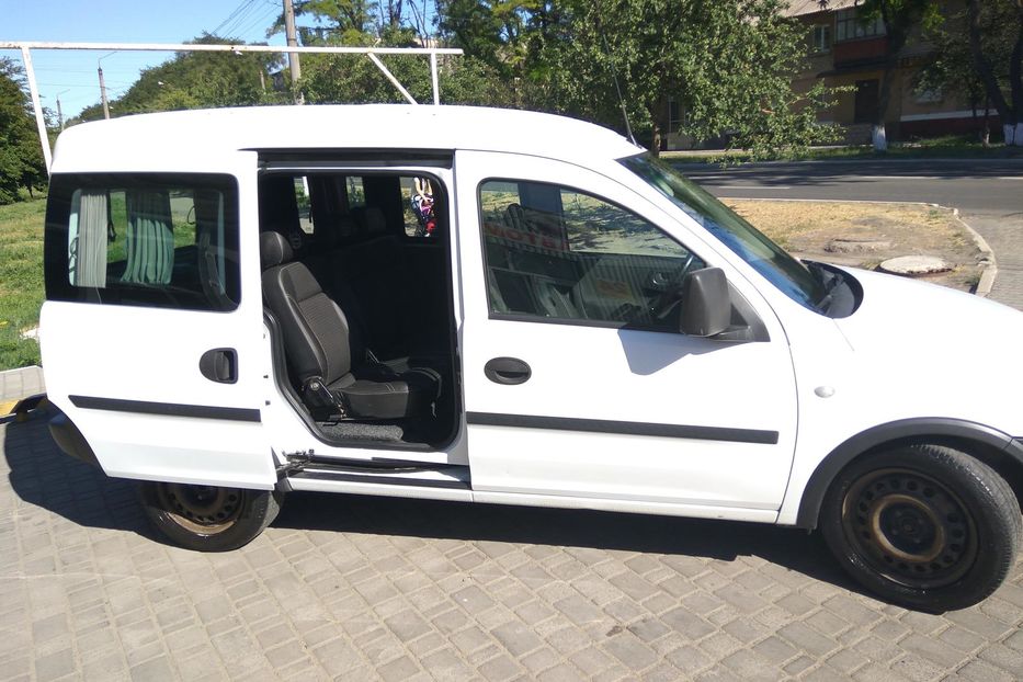 Продам Opel Combo пасс. 2009 года в г. Мариуполь, Донецкая область