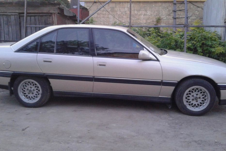 Продам Opel Omega 1993 года в г. Могилев-Подольский, Винницкая область