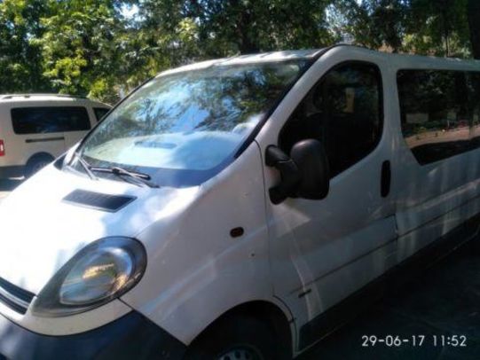 Продам Opel Vivaro пасс. 2004 года в Киеве