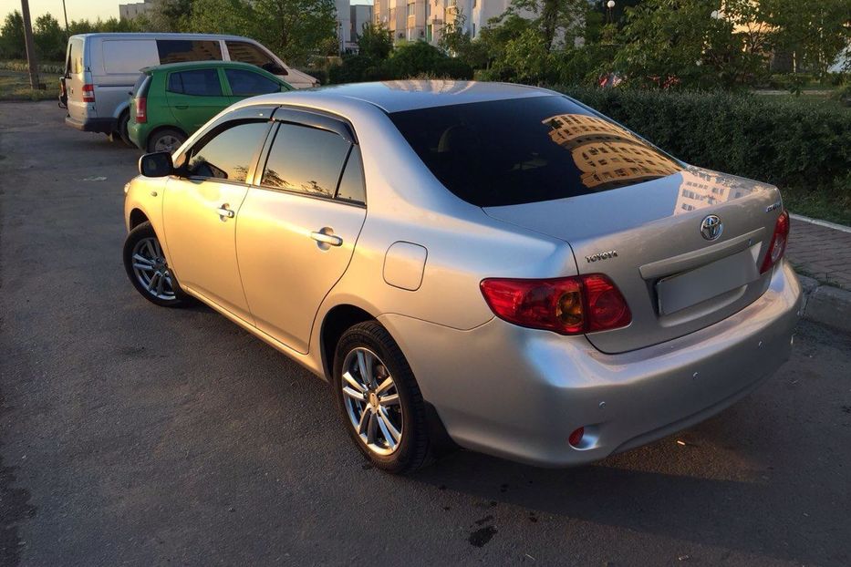 Продам Toyota Corolla Luna 2009 года в г. Южный, Одесская область