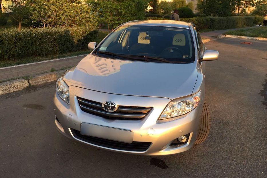 Продам Toyota Corolla Luna 2009 года в г. Южный, Одесская область