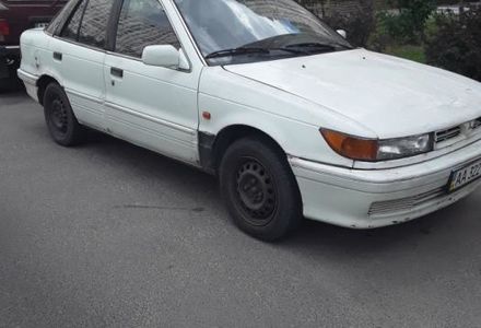 Продам Mitsubishi Lancer GLXi 1992 года в Киеве