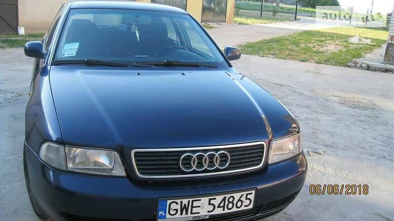 Продам Audi A4 1998 года в Луцке