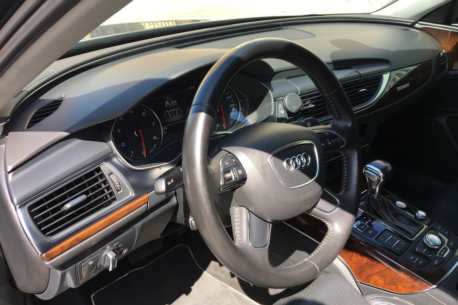 Продам Audi A6 3.0 TFSI Quattro Exclusive 2011 года в Киеве
