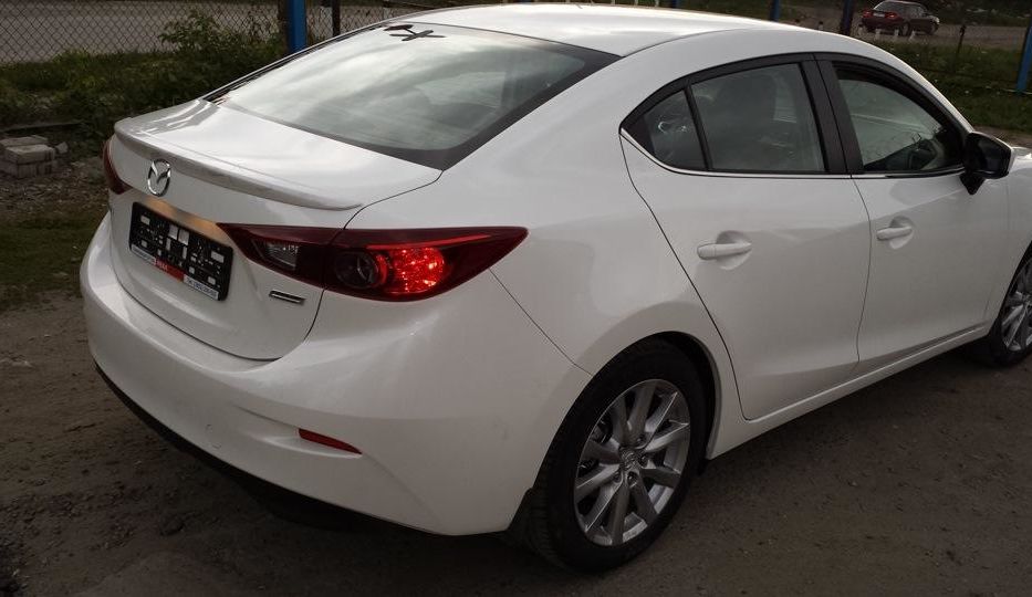 Продам Mazda 3 2015 года в Одессе