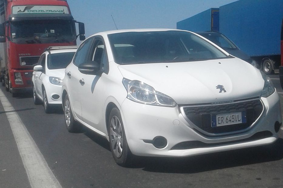 Продам Peugeot 208 2013 года в г. Белая Церковь, Киевская область