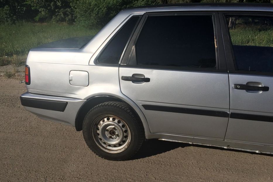 Продам Volvo 460 1993 года в Одессе