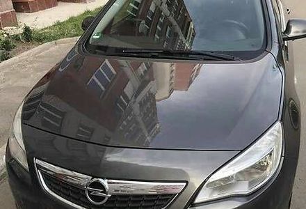 Продам Opel Astra J Sportstouer 2011 года в Тернополе