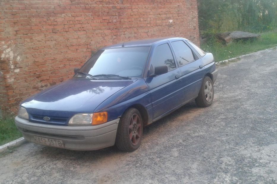 Продам Ford Escort 1991 года в Ровно