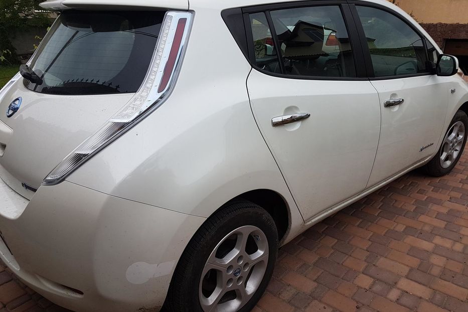 Продам Nissan Leaf SV 2013 года в Одессе