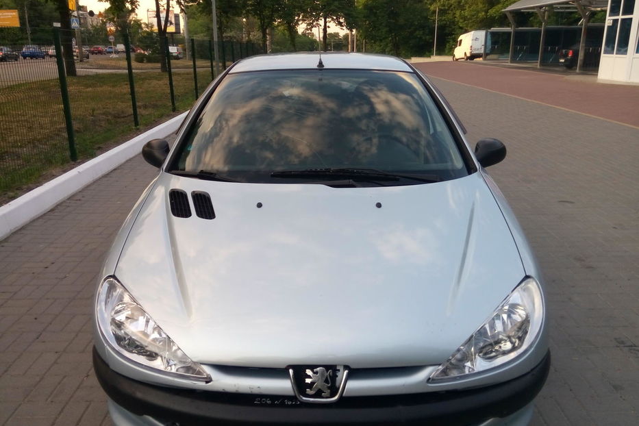 Продам Peugeot 206 2007 года в Киеве