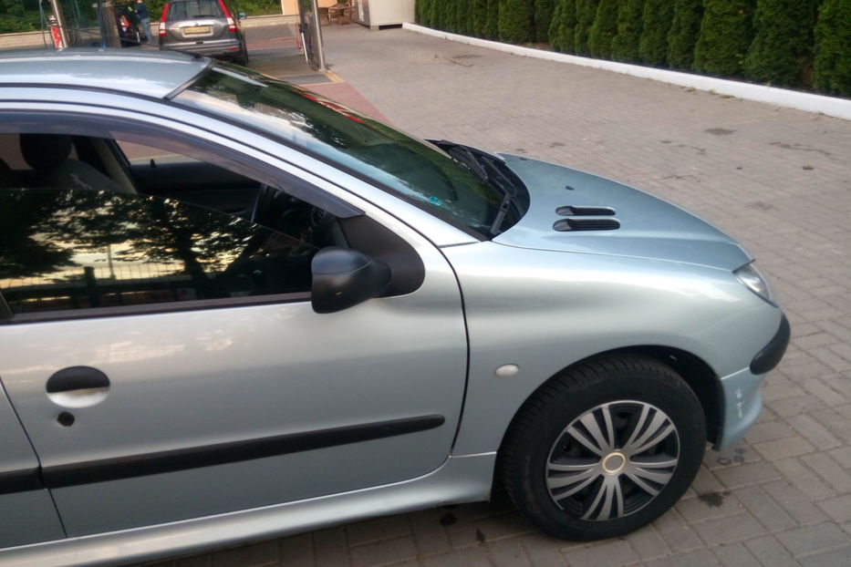 Продам Peugeot 206 2007 года в Киеве