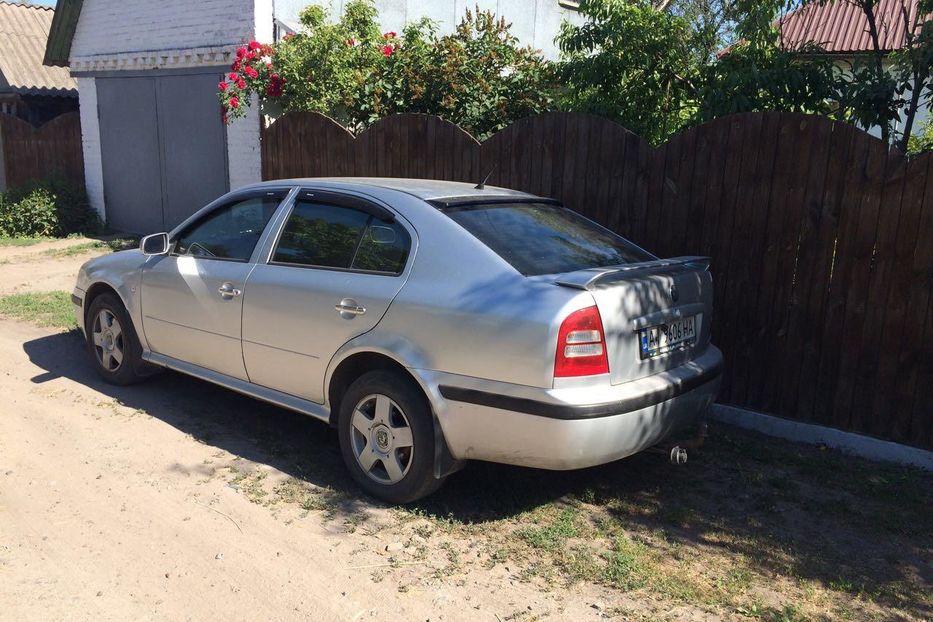 Продам Skoda Octavia Tour 2003 года в г. Гоголев, Киевская область