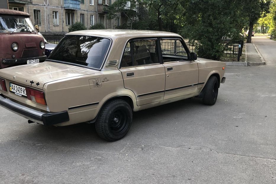 Продам ВАЗ 2105 1986 года в Киеве
