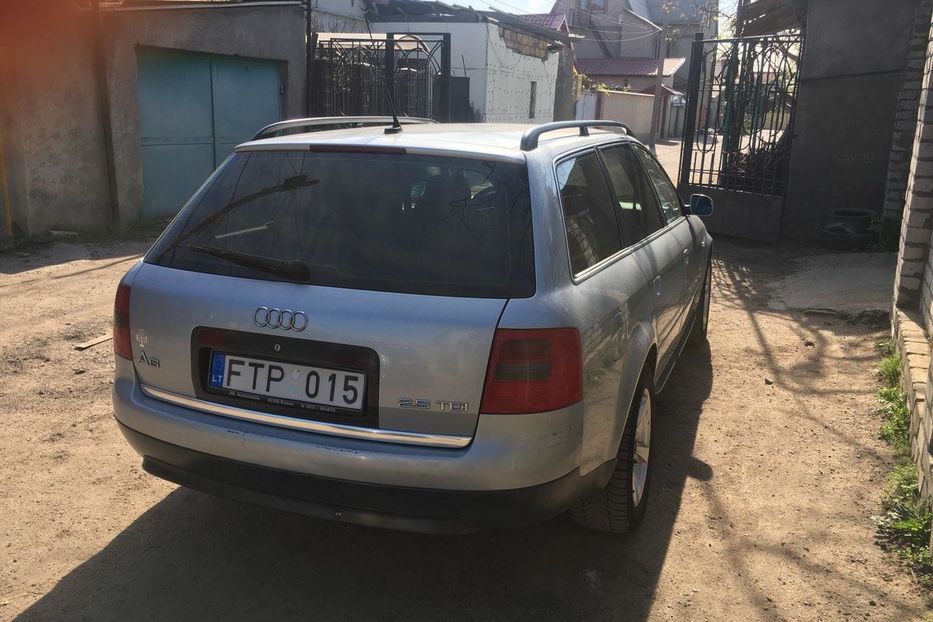 Продам Audi A6 Avant 1998 года в Одессе