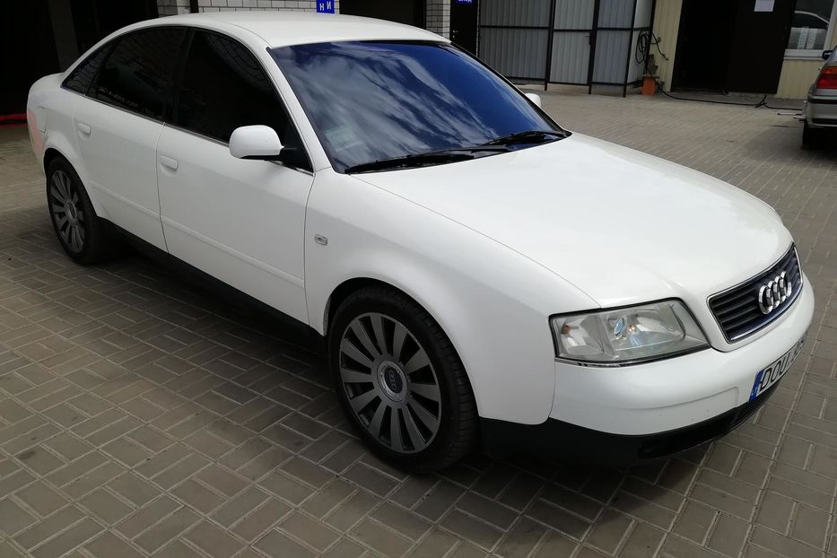 Продам Audi A6 1998 года в Харькове